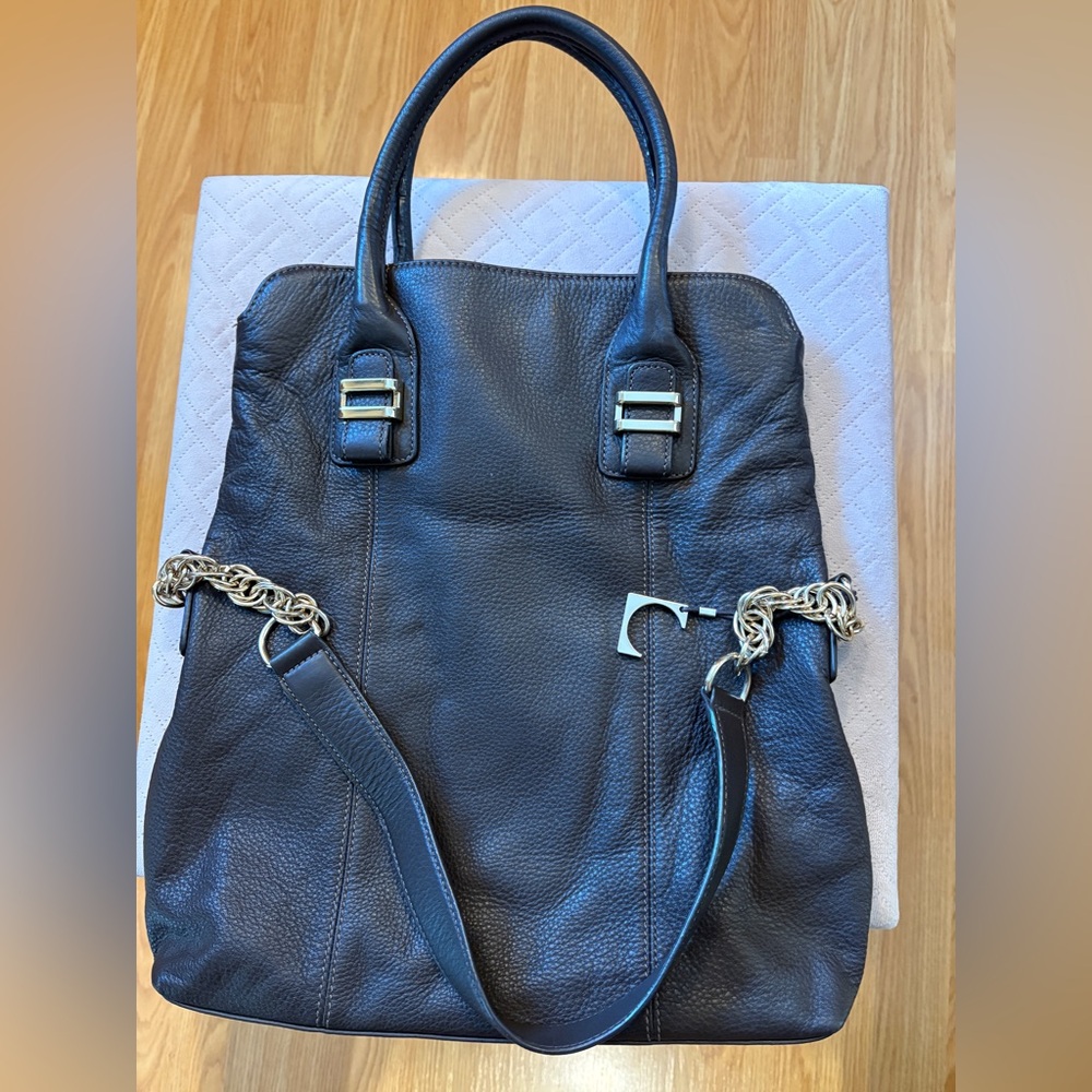 Liz Claiborne New York dark brown pebbled leather long bag /2 sets of handles